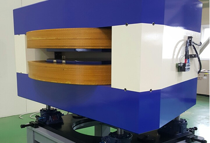 Dipole Magnet